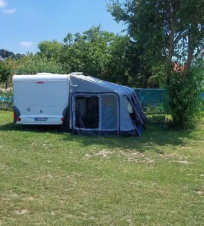 Gyenescamping Wohnwagen Knaus 1 Rechts Gyenesdiás Exterior photo